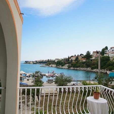 Apartmani Laura Τρογκίρ Εξωτερικό φωτογραφία
