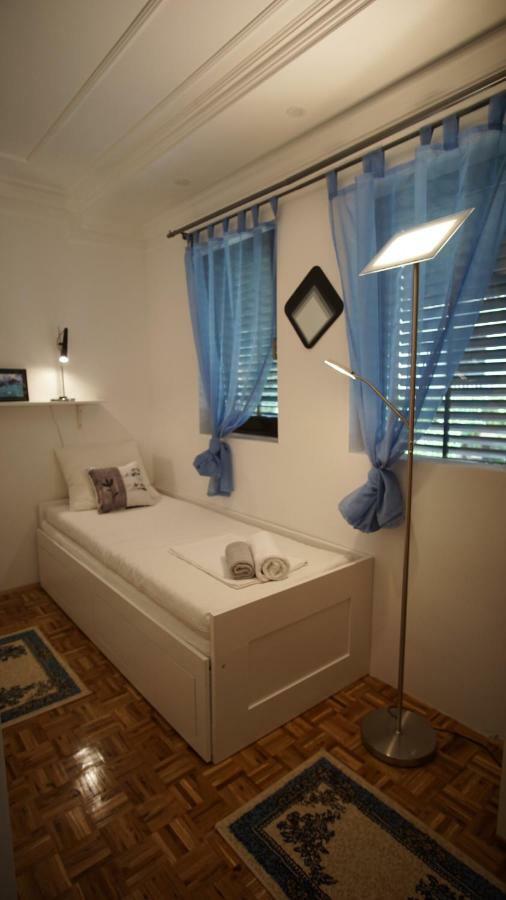 Apartmani Laura Τρογκίρ Εξωτερικό φωτογραφία