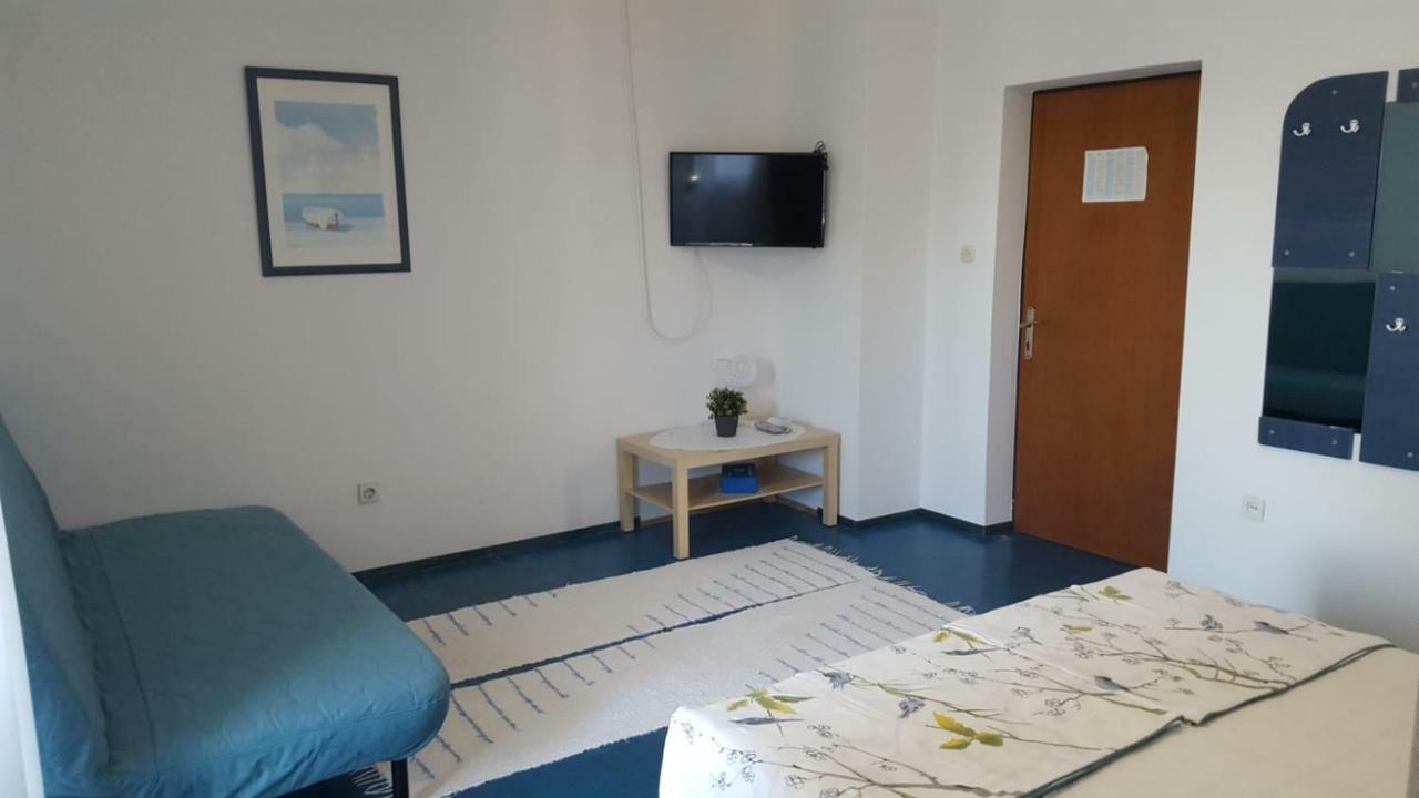 Apartmani Laura Τρογκίρ Εξωτερικό φωτογραφία