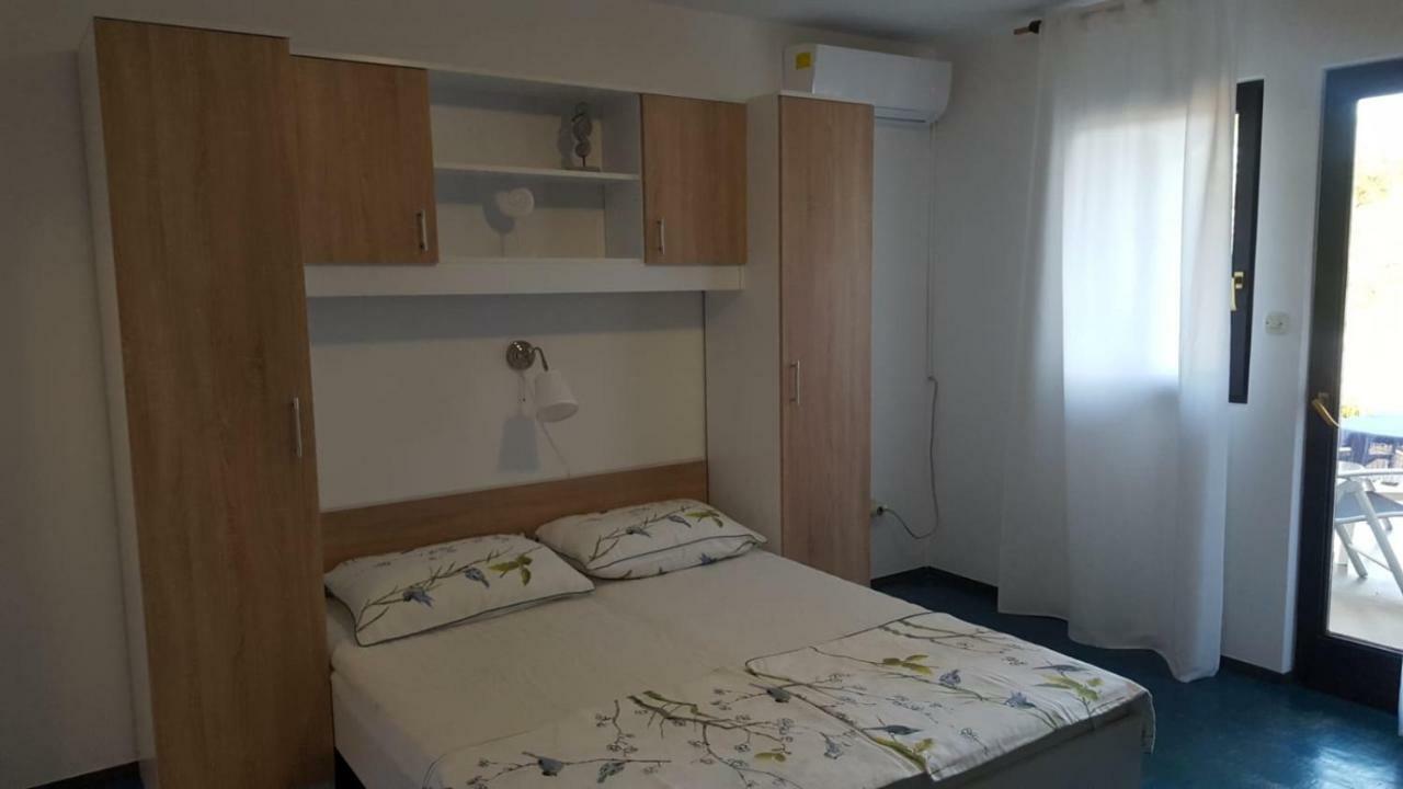 Apartmani Laura Τρογκίρ Εξωτερικό φωτογραφία